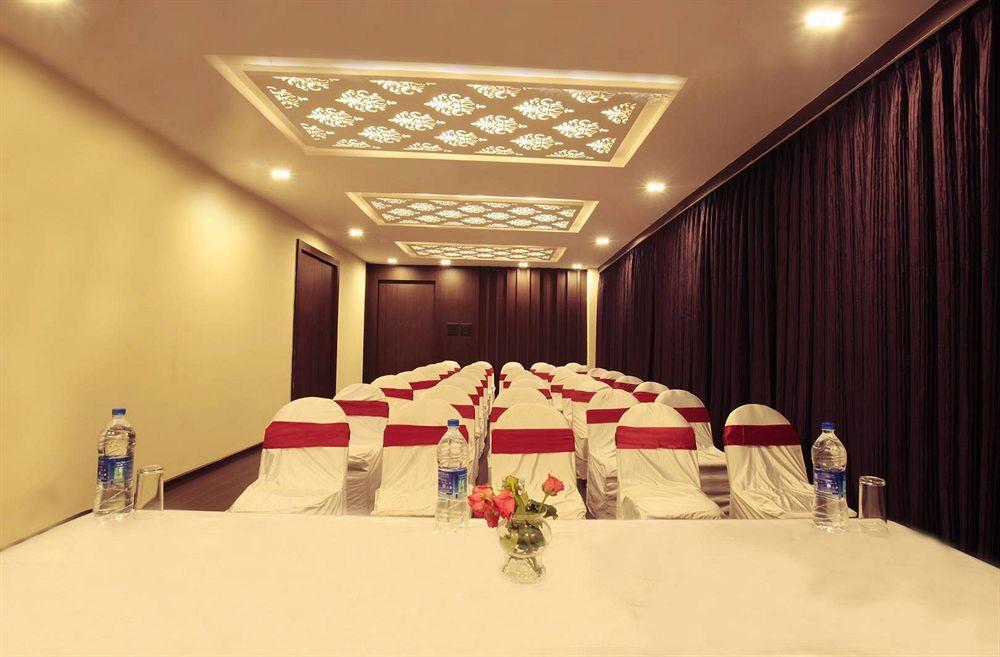 J Hotel Port Blair Dış mekan fotoğraf