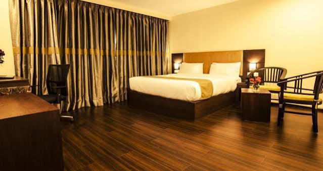 J Hotel Port Blair Dış mekan fotoğraf