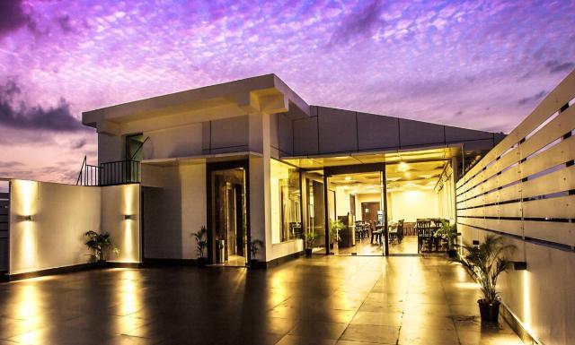 J Hotel Port Blair Dış mekan fotoğraf